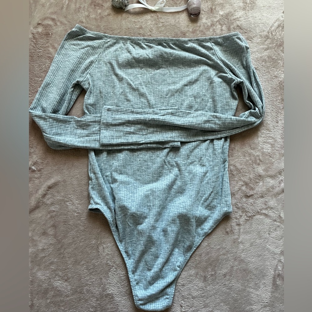 Gray Body suit🩶